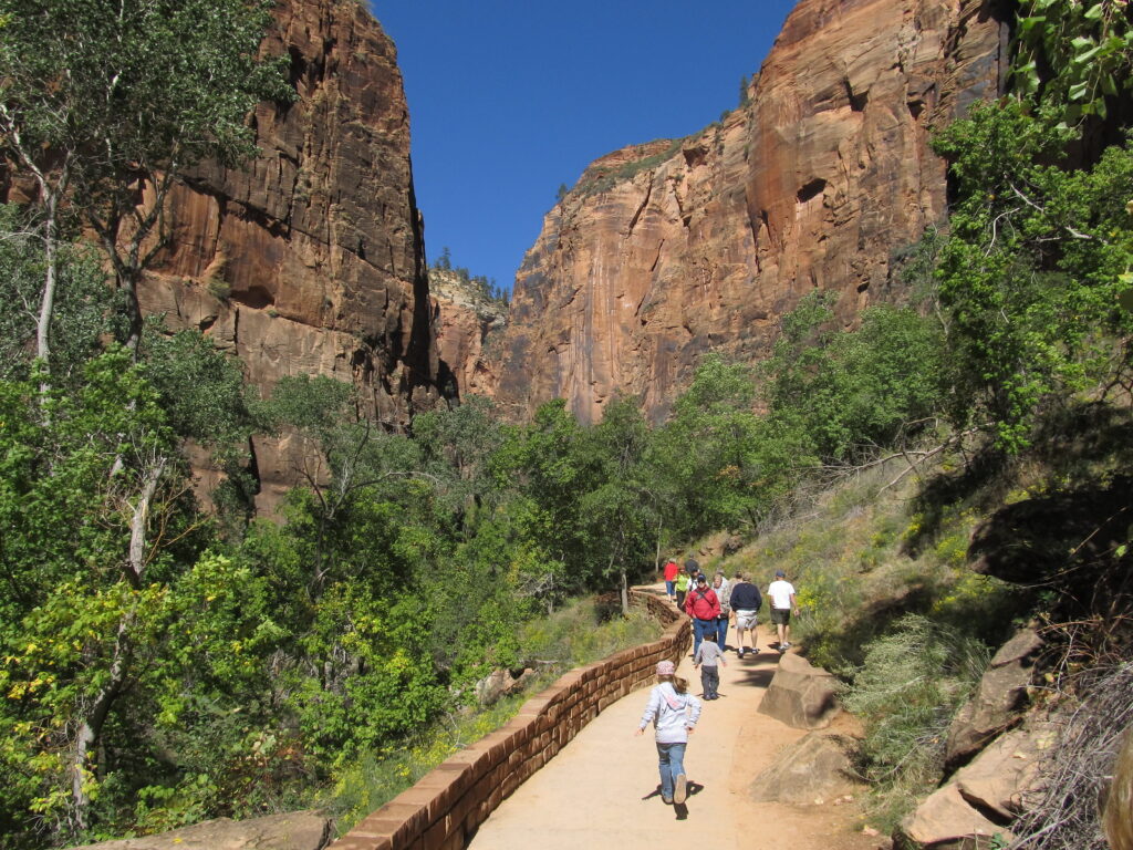 Riverside Walk and The Narrows