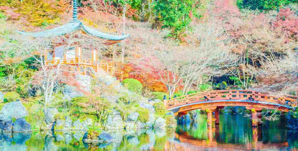 When's the best time to travel to Japan? Spring.