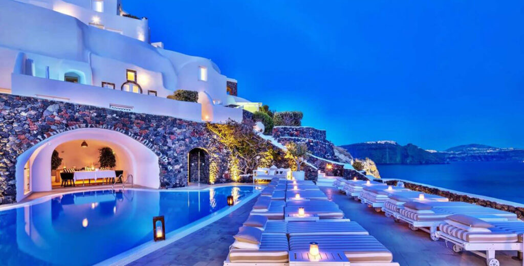 Luxury Hotels in Santorini with Breathtaking Views: Your Ultimate Escape - Canaves Oia Suites & Spa, Oia: Immersive Luxury and Wellness